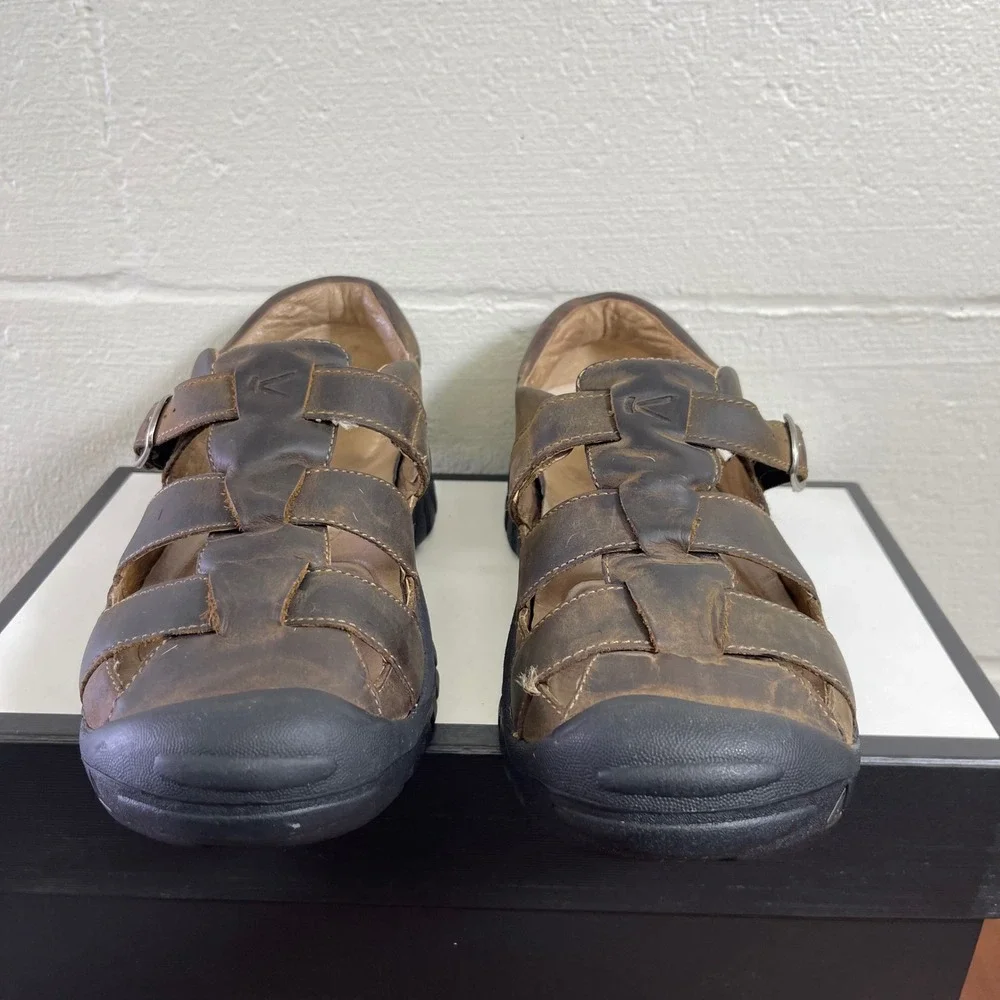 Keen Fisherman Sandals Brown Leather Closed Toe Buckle Women's 10 US/7.5 UK